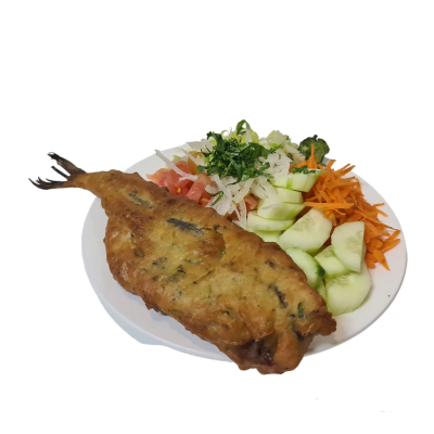 Merluza Frita con Agregado + Ensalada + Pan Amasado